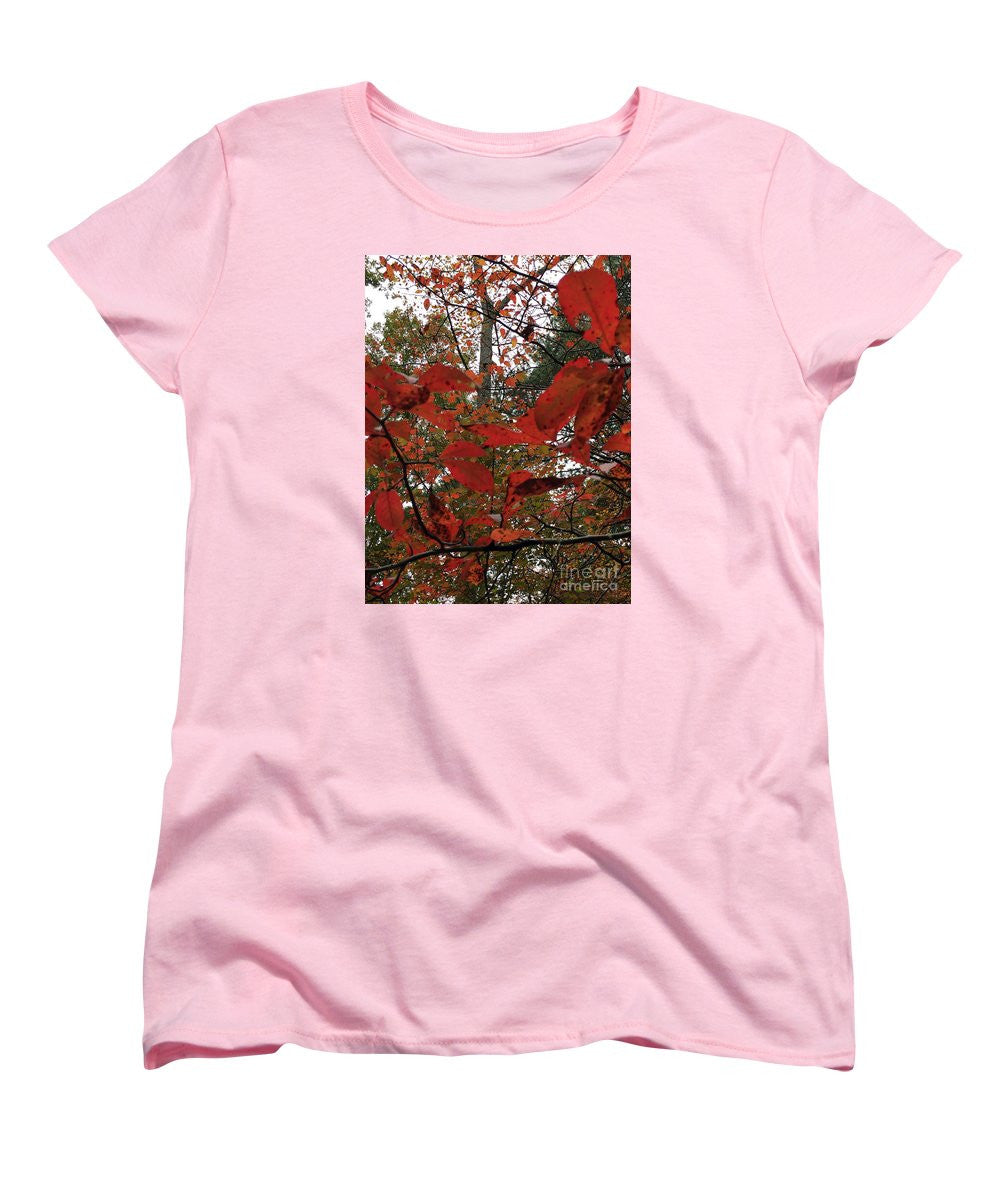 Women's T-Shirt (Standard Cut) - Autumn Leaves In Red