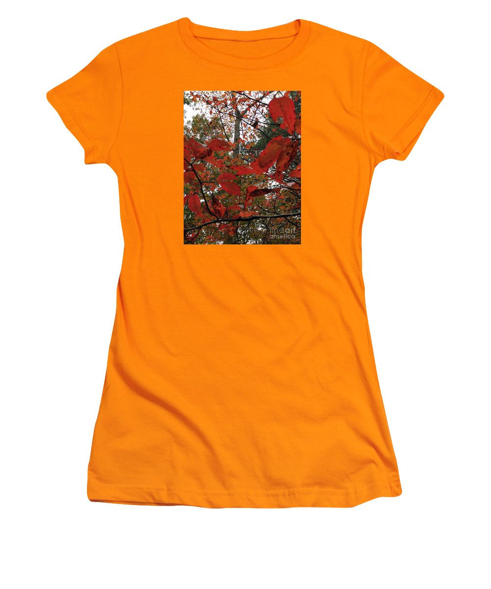 Women's T-Shirt (Junior Cut) - Autumn Leaves In Red