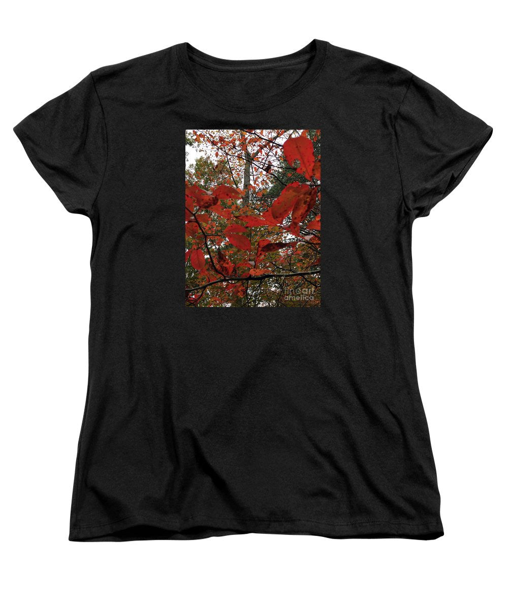 Women's T-Shirt (Standard Cut) - Autumn Leaves In Red