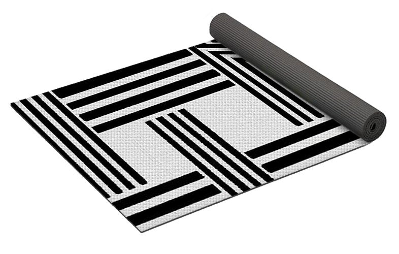 Black And White M - Yoga Mat