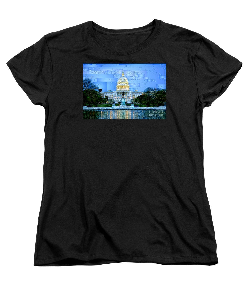 T-shirt pour femme (coupe standard) - Capitole à Washington DC