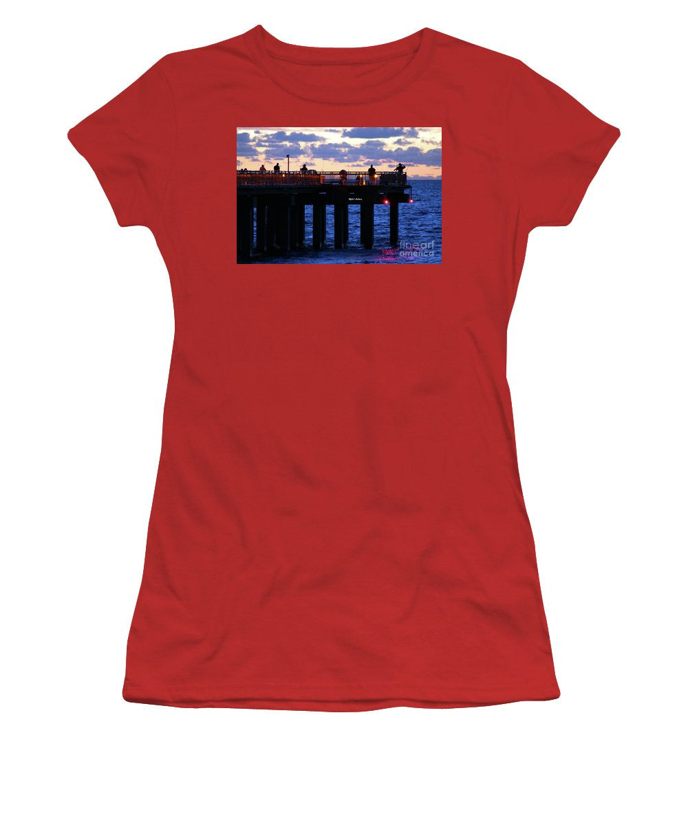 Women's T-Shirt (Junior Cut) - Early Fishing