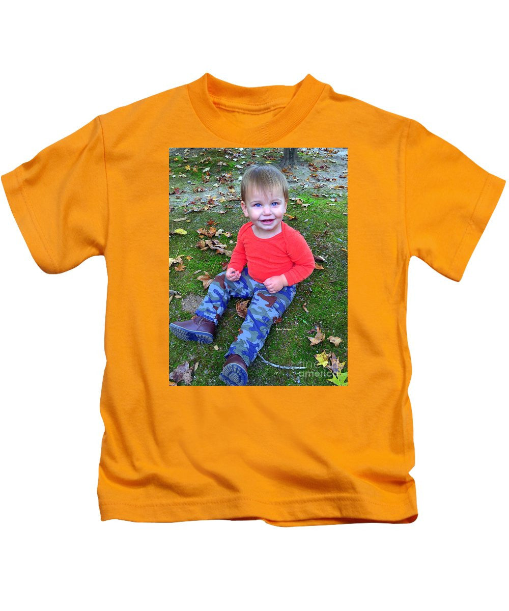 Kids T-Shirt - Enjoying The Fall