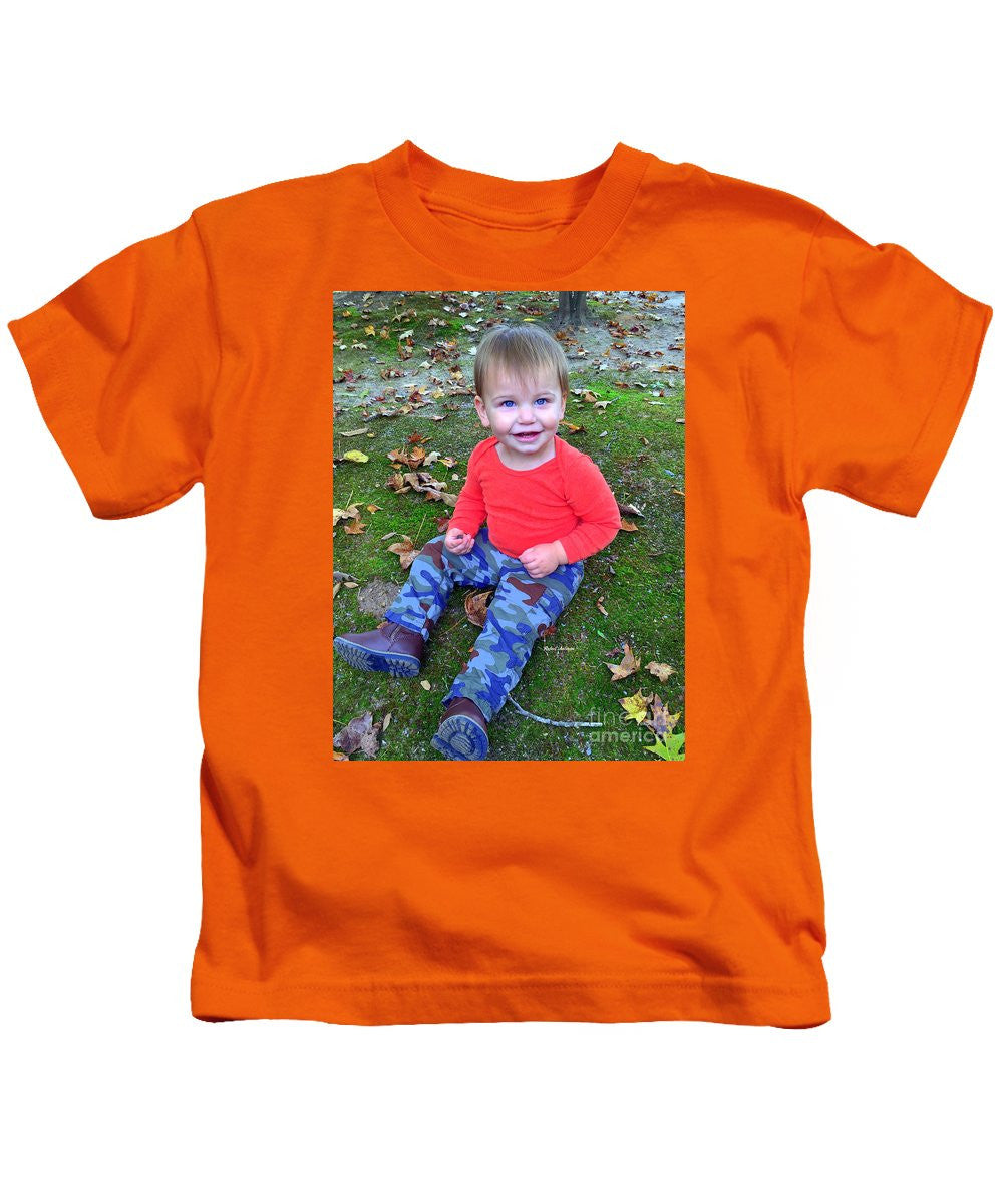 Kids T-Shirt - Enjoying The Fall