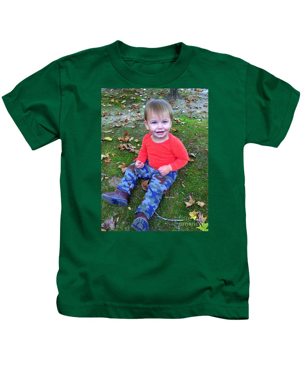 Kids T-Shirt - Enjoying The Fall