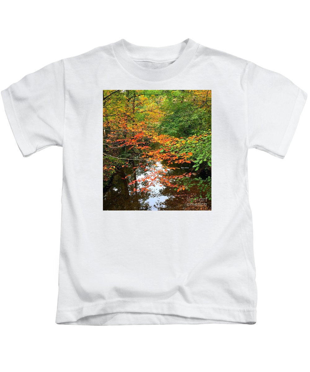 Kids T-Shirt - Fall Is In The Air