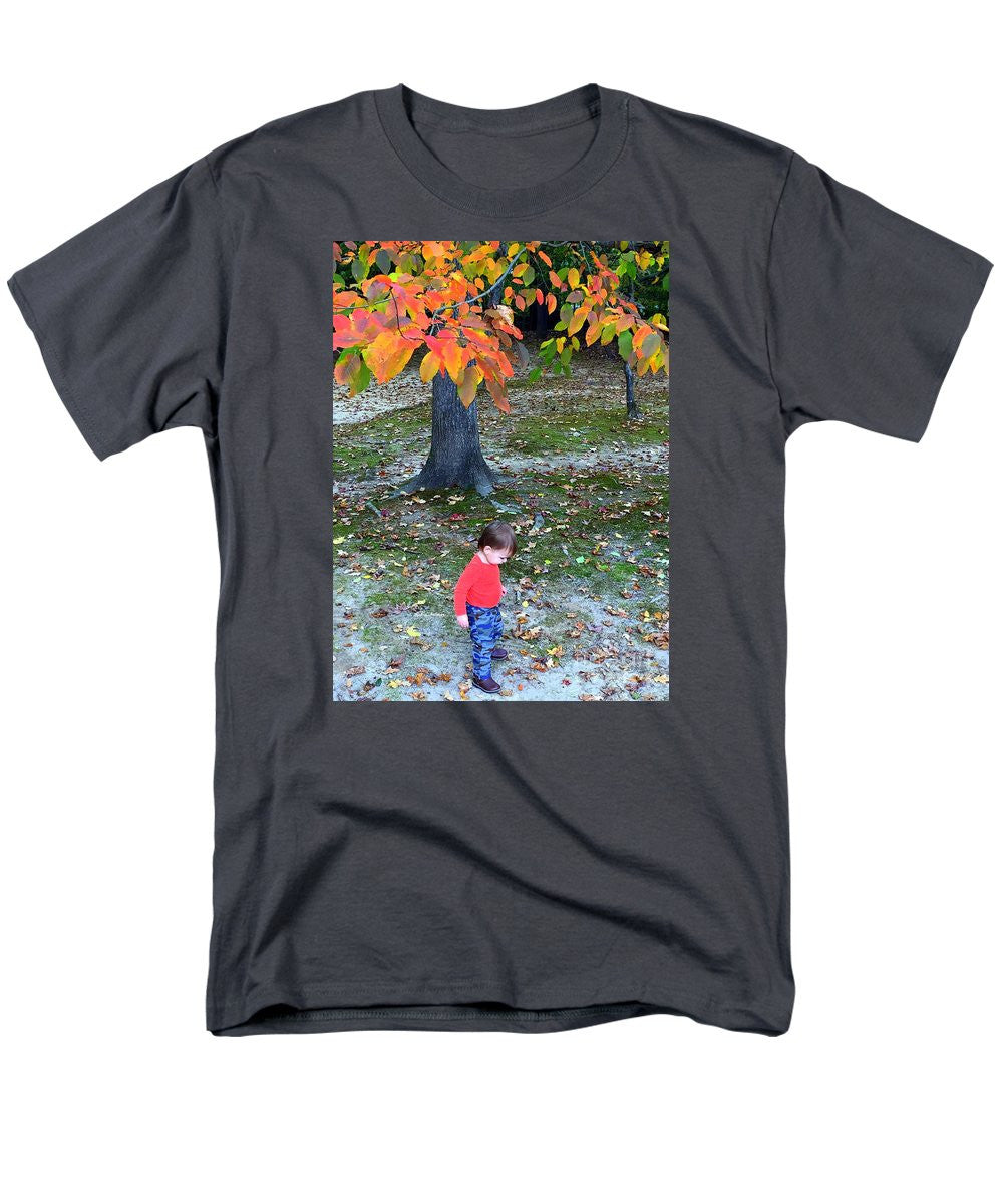 Men's T-Shirt  (Regular Fit) - My First Walk In The Woods