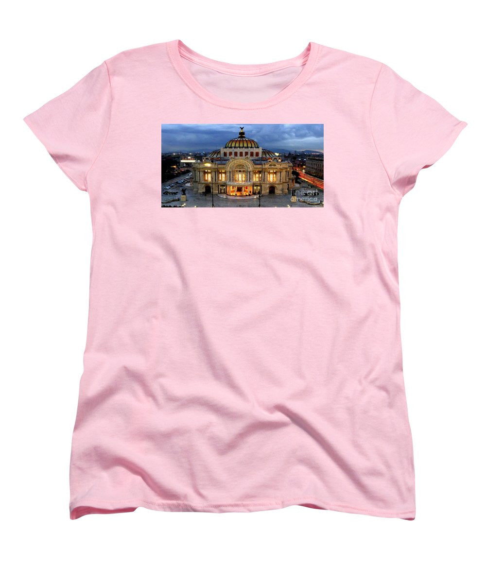 T-Shirt Femme (Coupe Standard) - Palacio De Bellas Artes Mexique