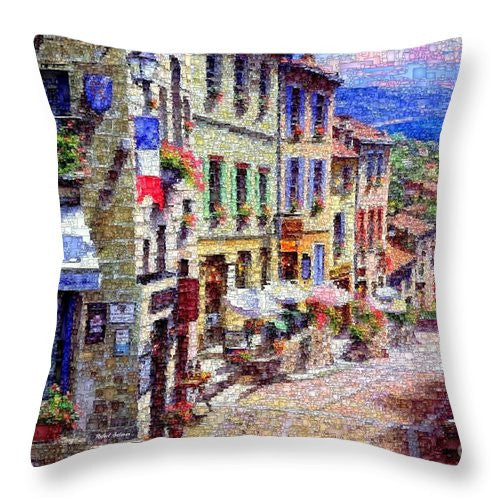 Coussin - Rues pittoresques de Nice, France.