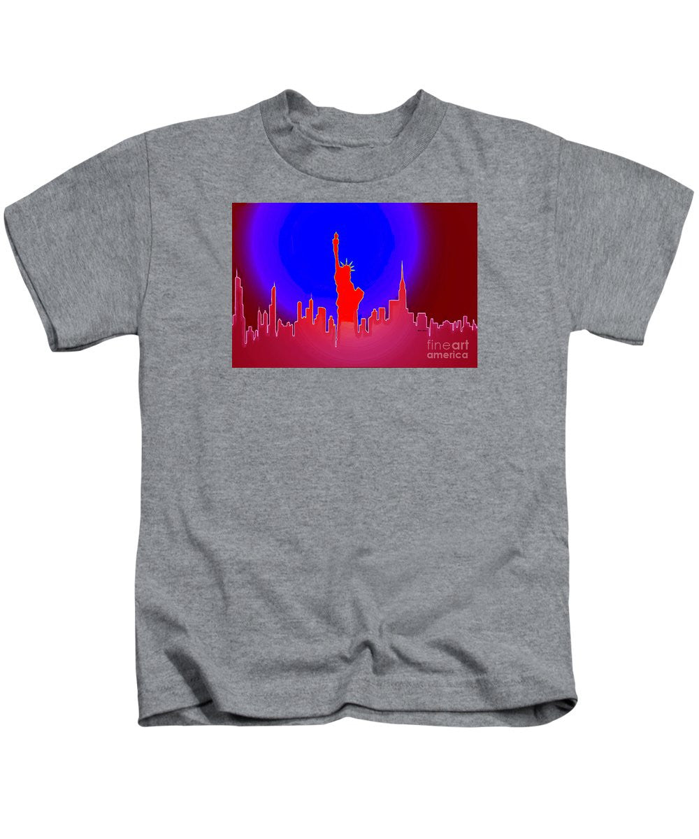 Kids T-Shirt - Statue Of Liberty Enlightening The World