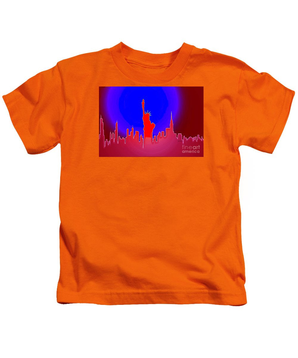 Kids T-Shirt - Statue Of Liberty Enlightening The World