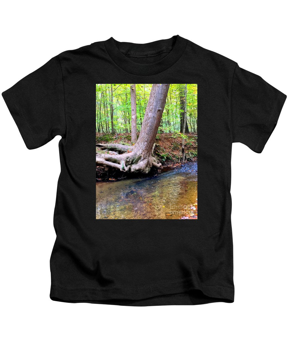 Kids T-Shirt - Still Standing Tree