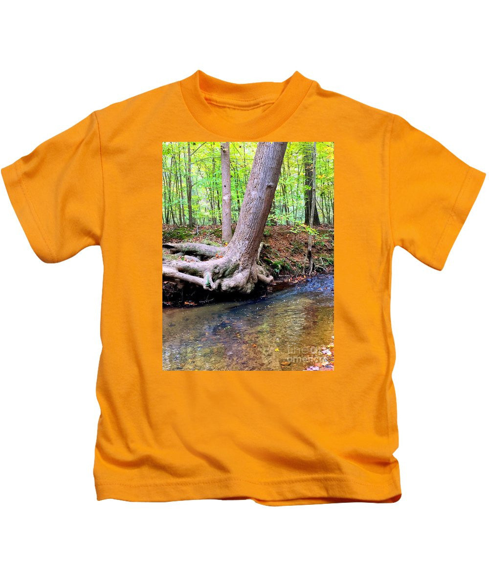 Kids T-Shirt - Still Standing Tree