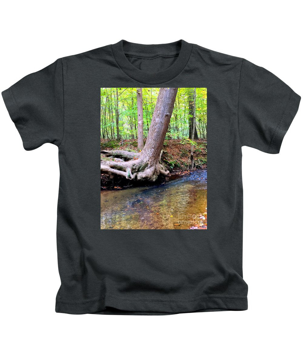 Kids T-Shirt - Still Standing Tree