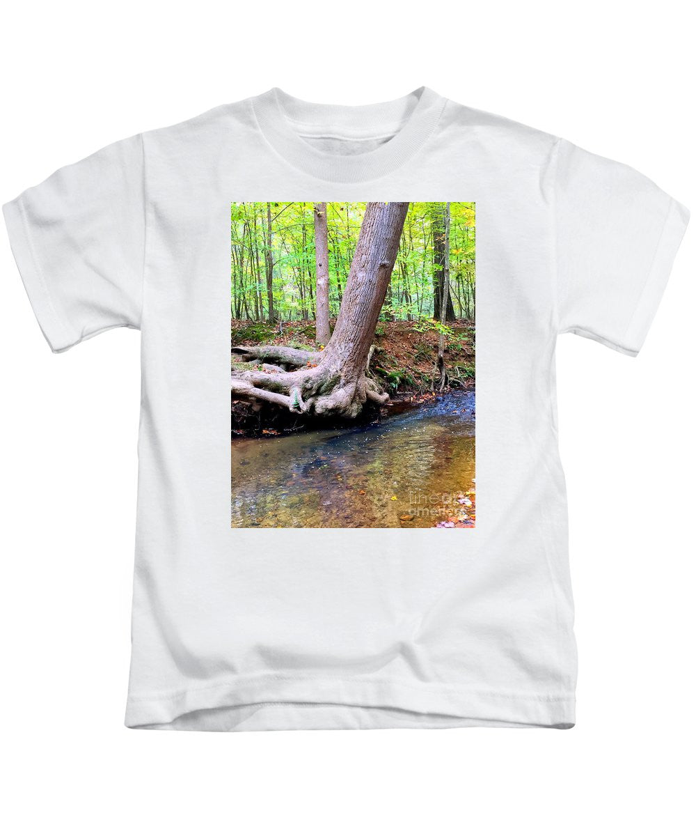 Kids T-Shirt - Still Standing Tree